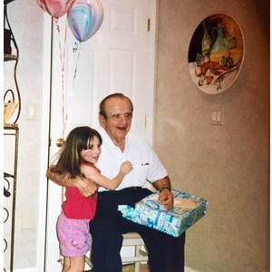 Meet your Posher, Alexis